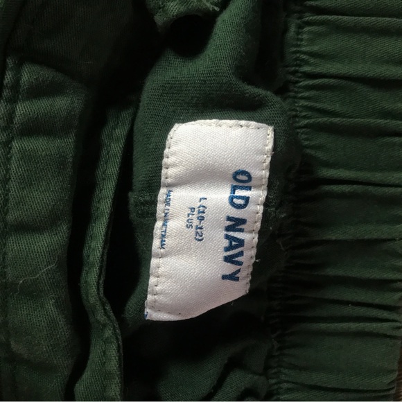 Olive green double breasted button skort, fall/autumn skirt - Picture 3 of 3